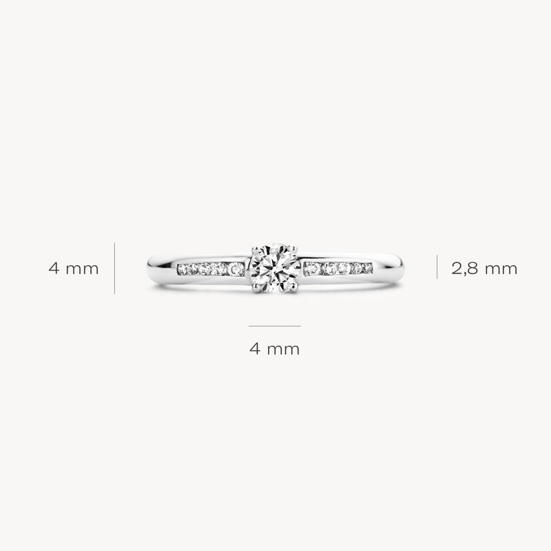 14k wit goud ring met zirkonia en fijne band van 2,8 mm breedte.
