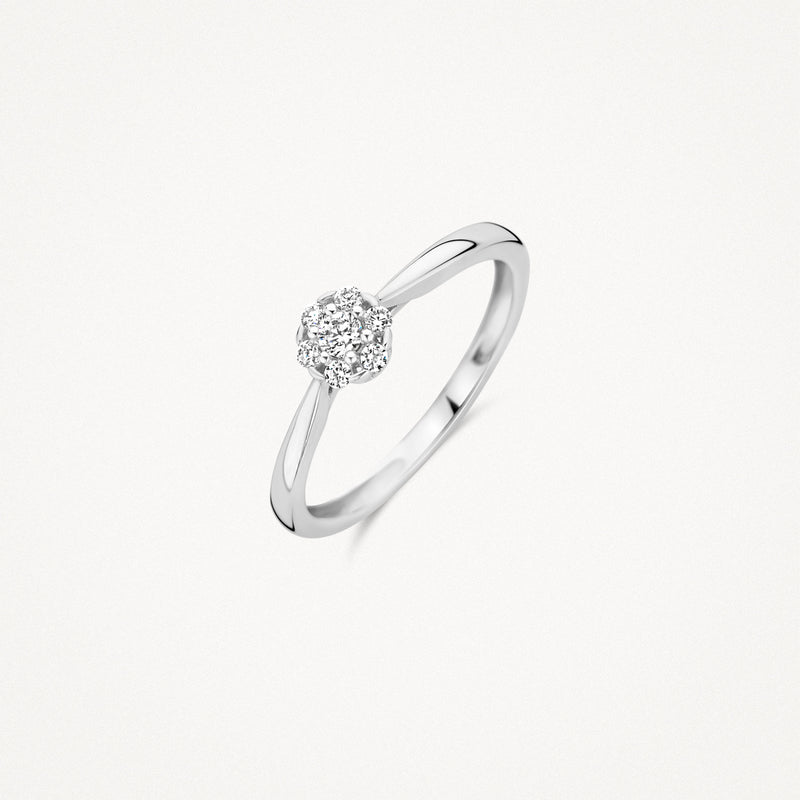 Ring van 14k wit goud met cluster van glanzende zirkonia's.