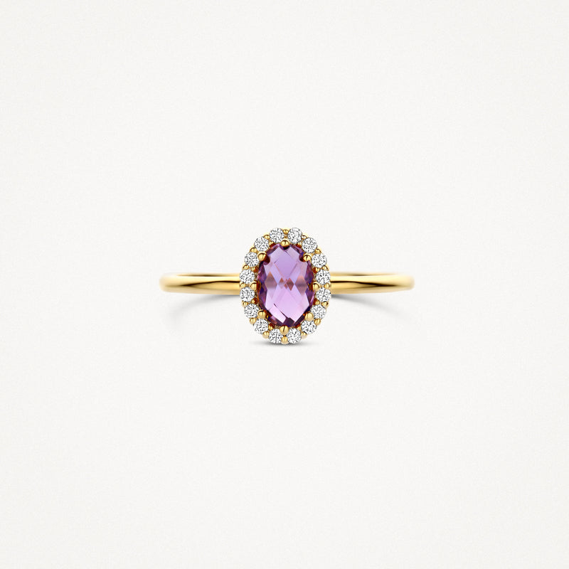 Ring van 14k goud met ovale amethist en diamantaccenten rondom.