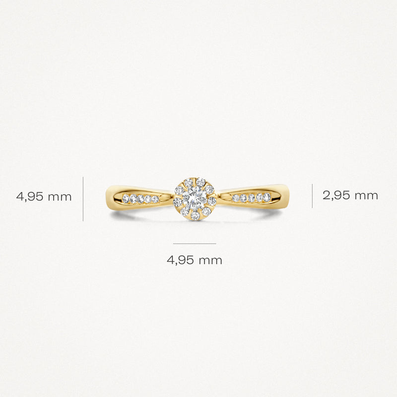 14k geelgouden ring met ronden centrale diamant en kleinere zijdiamanten, 4,95 mm breed.