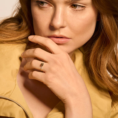 585er Gelbgold Ring Mit rundem Rauchquarz und kleinen Diamanten an den Seiten.