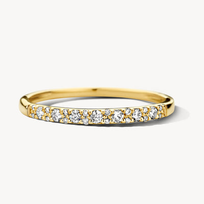 Dunne diamanten aanschuifring in 14k geel goud met rij van fonkelende natuurlijke diamanten.