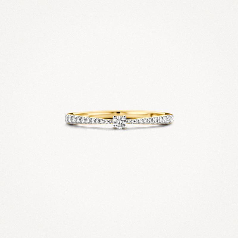 Dunne ring in 14k geel goud met rij kleine diamanten en centrale diamant.