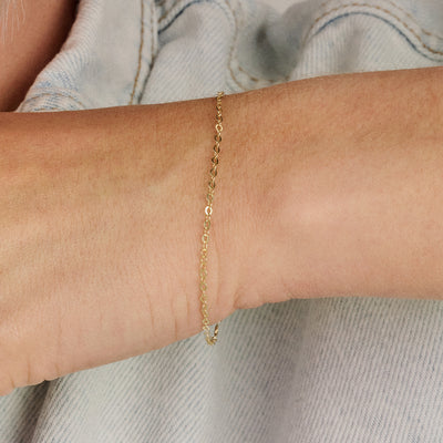 Bracelet à maillons fins en or 14 carats