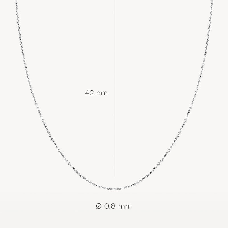 Fijne ketting van 14k wit goud met schakel van 0,8 mm dikte en 42 cm lengte.