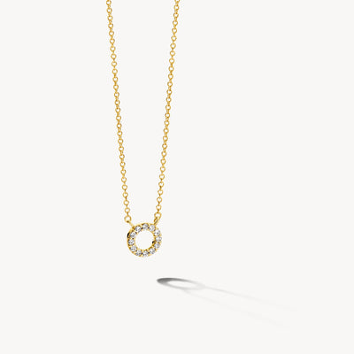 14k geelgouden ketting met fijne schakels en zirkonia hanger.