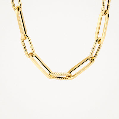 Chunky necklace made of 14k Yellow gold with alternating rectangular links.