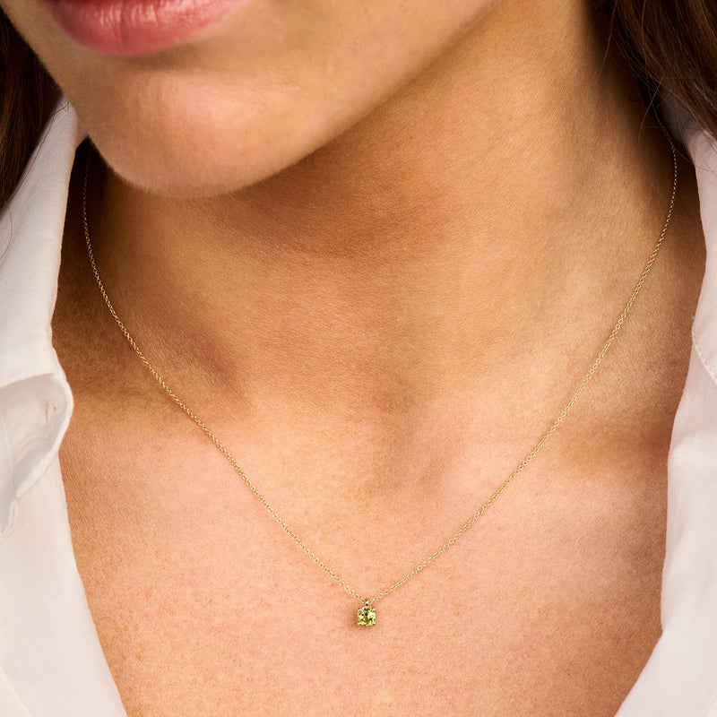 Collier pendentif péridot en or 14 carats