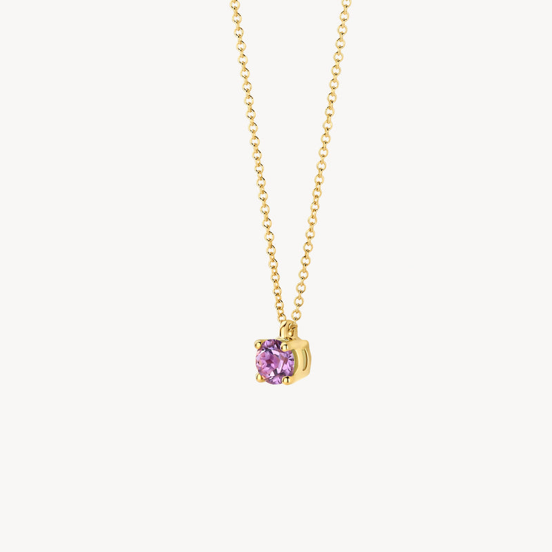 Collier en or 14k avec un pendentif rond en améthyste rose et une chaîne à maillons fins.