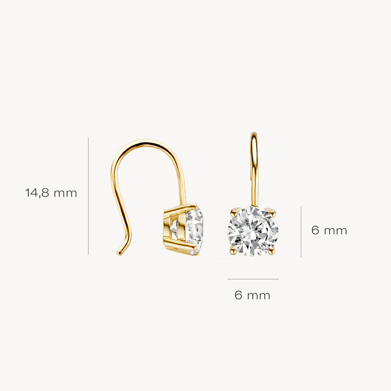 Oorbellen 14k geelgoud met ronde zirkonia, 14,8 mm lang en 6 mm breed.