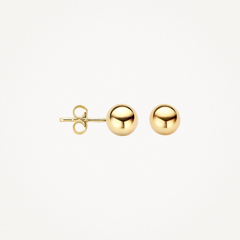 Oorknoppen 14k geel goud met glad bolvormig design en sluiting.