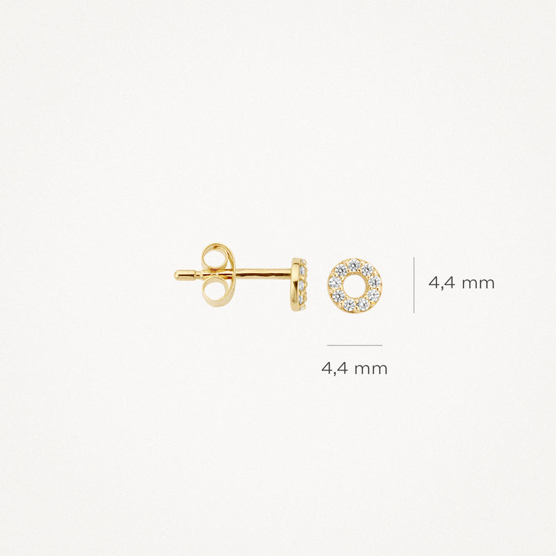 Puces d'oreilles en or jaune 14k avec zircone circulaire mesurant 4,4 mm de diamètre.