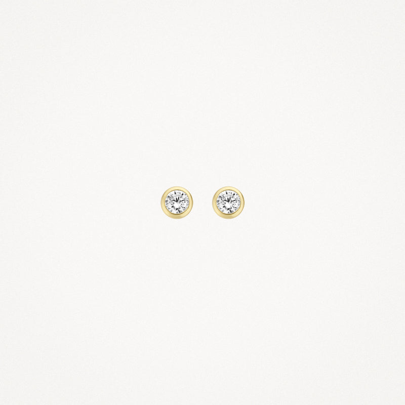 Oorknoppen van 14k geelgoud met ronde fonkelende briljant geslepen diamant.
