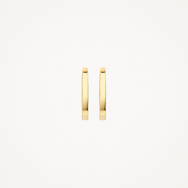 Oorringen van 14k geel goud met gladde, smalle buisvormige uitstraling.