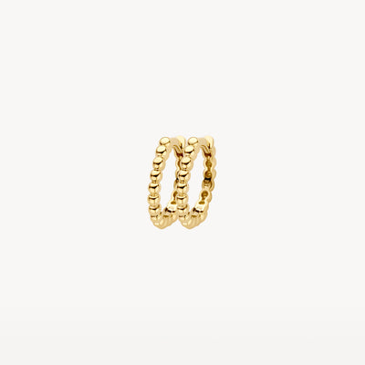 Dunne oorringen van 14k goud met bolvormige details over de hele cirkel.