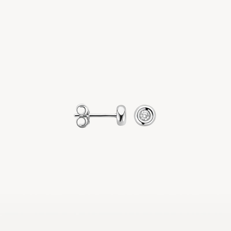 14k wit goud oorknoppen met ronde natuurlijke diamant in zetting.