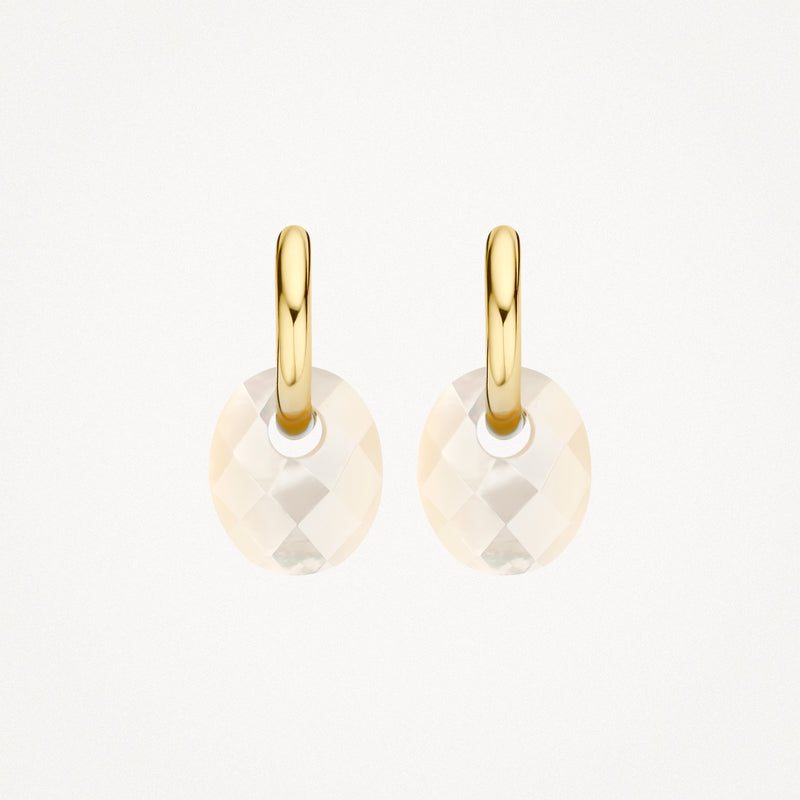 Ohrringe aus 585er Gold mit rundem Anhänger aus Perlmutt und glänzender Oberfläche.