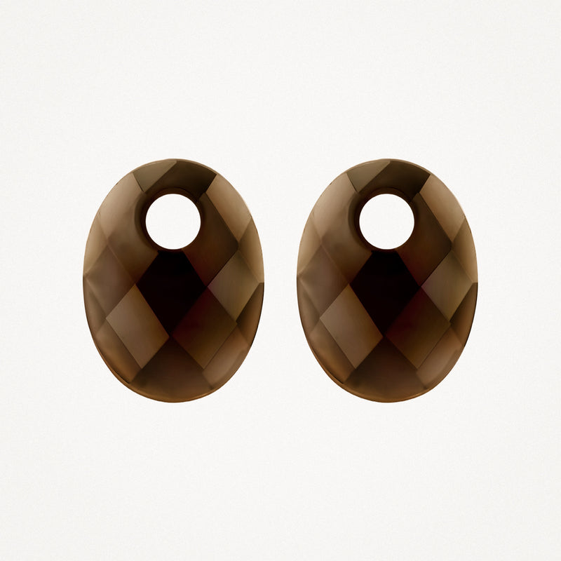 Oorbedels van rookkwarts met facetten en rond gat in 14k goud omlijsting.