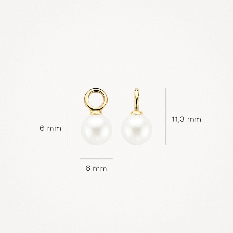 Hangertje van 14k geelgoud met ronde witte Swarovski parel van 6 mm.