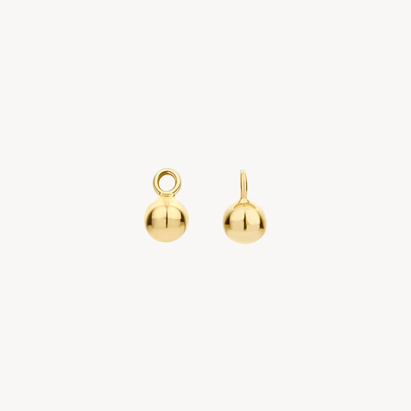 Minimalistische oorbedels van 14k geelgoud met ronde bolvorm en oogje voor bevestiging.