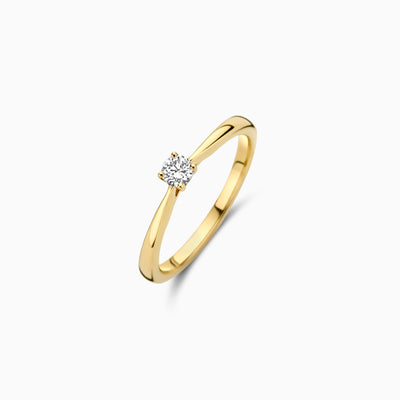 14k geelgouden solitair ring met lab diamant en gerecycled goud.