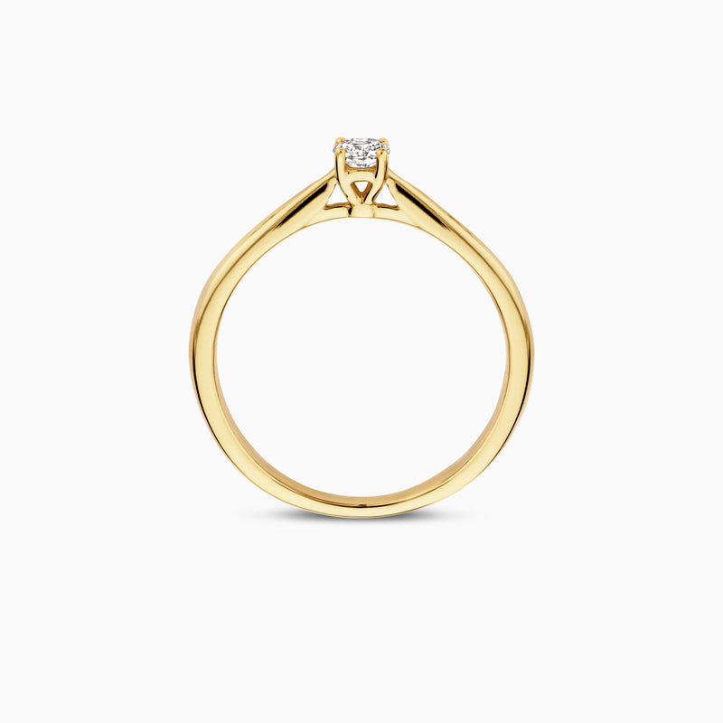 14k geelgouden solitair ring met lab diamant en gerecycled goud, fijn en minimalistisch.