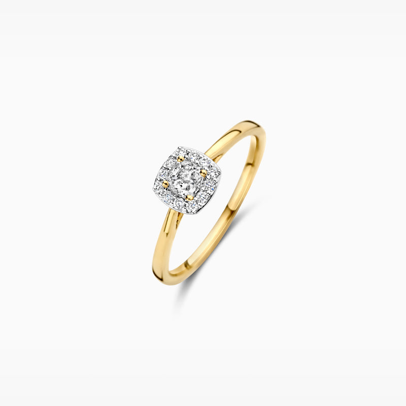 14k geelgouden ring met vierkante cluster lab diamonds en gerecycled goud.