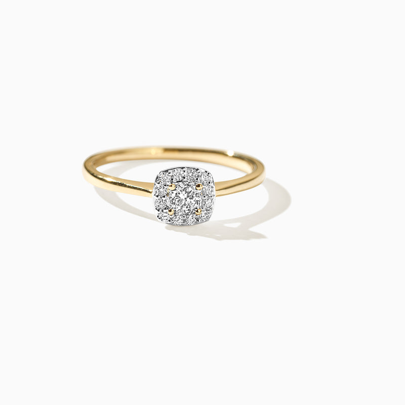 14k geelgouden ring met vierkante cluster Lab Diamonds en gerecycled goud.