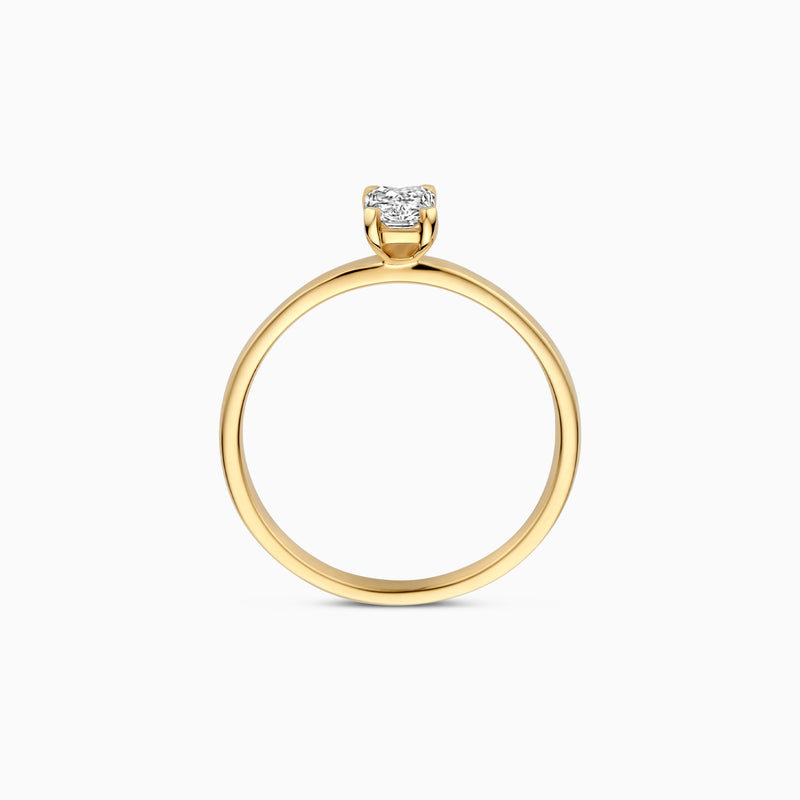 14k geelgouden solitair ring met ronde lab diamant en smalle band.