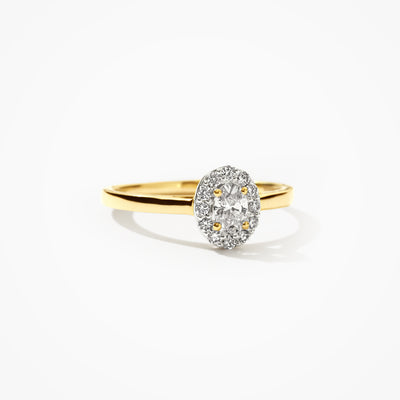 14k geelgouden ring met ovale cluster Lab Diamonds en gerecycled goud.