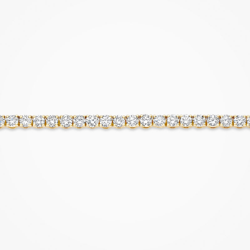 Lab grown diamanten tennisarmband in 14k geelgoud, briljant geslepen stenen in rij, zijaanzicht.