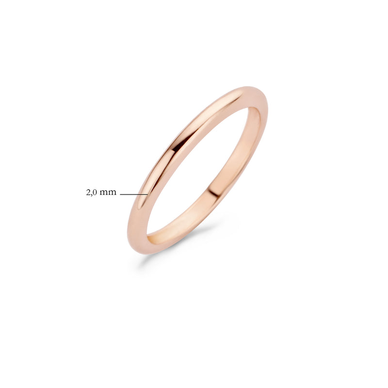 Dünner Ring aus 585er Roségold mit glatter, glänzender Oberfläche, 2 mm breit.