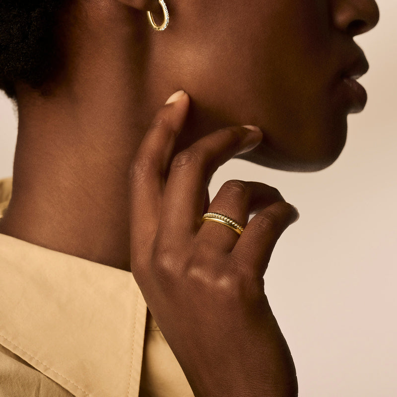 Bicolor gouden ring met 14k geel, wit en rosé goud, smal ontwerp, maat 54.