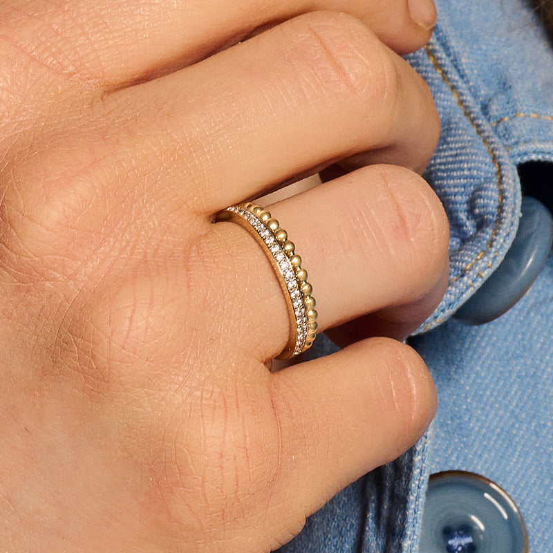 Bague perlée 2 mm en or jaune 14 carats