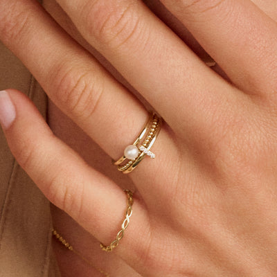 Ring aus 585er Gold mit Süßwasserperle