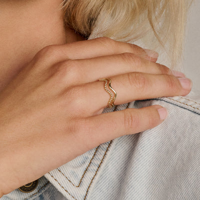 14ct Gold Wave Ring with Curved Design