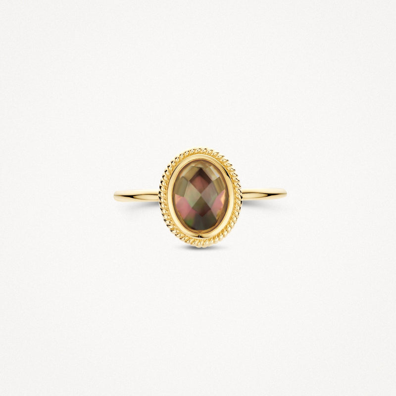 14ct yellow gold ring with Black mother-of-pearl, side view.