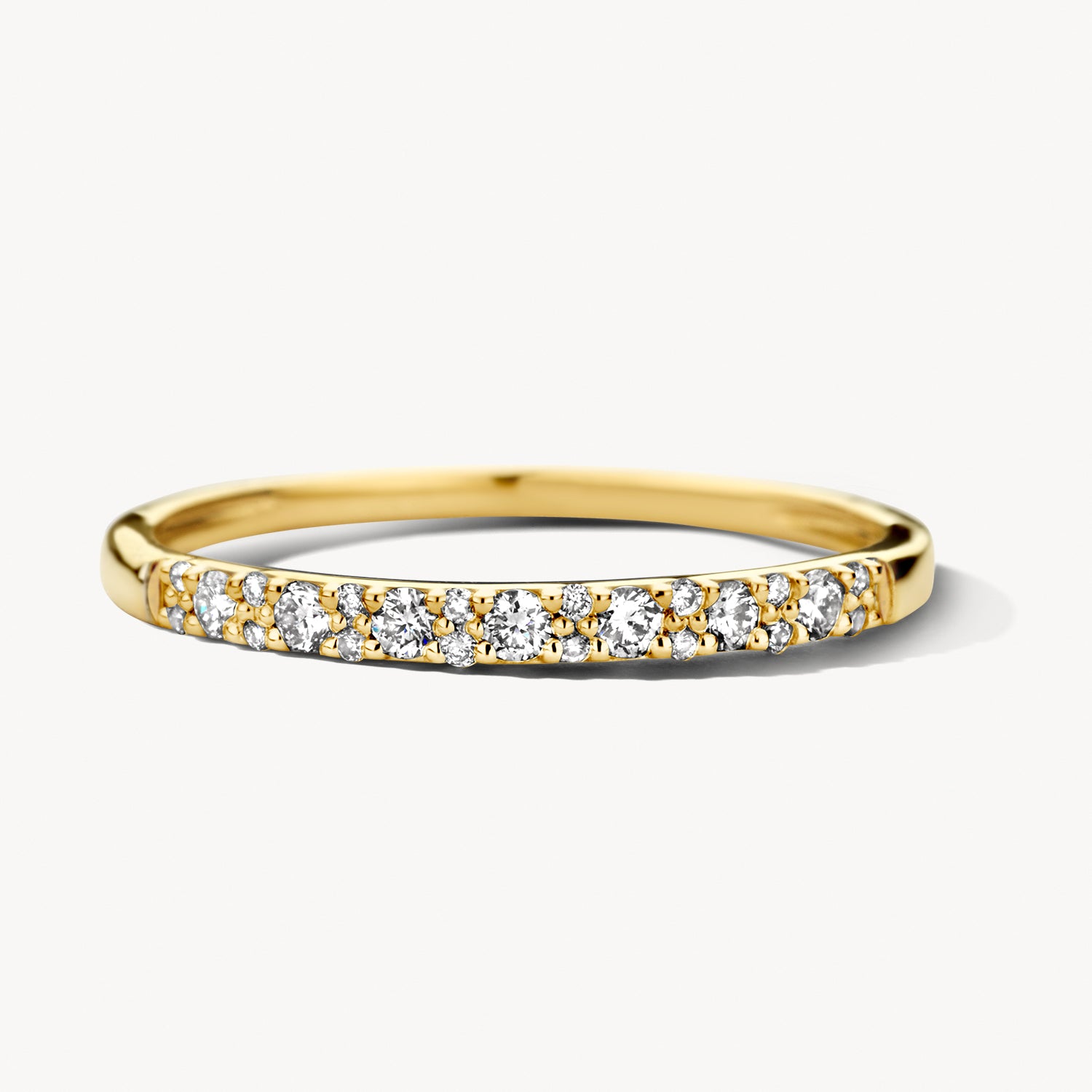 Ring met Pavé gezette diamantjes 14k goud