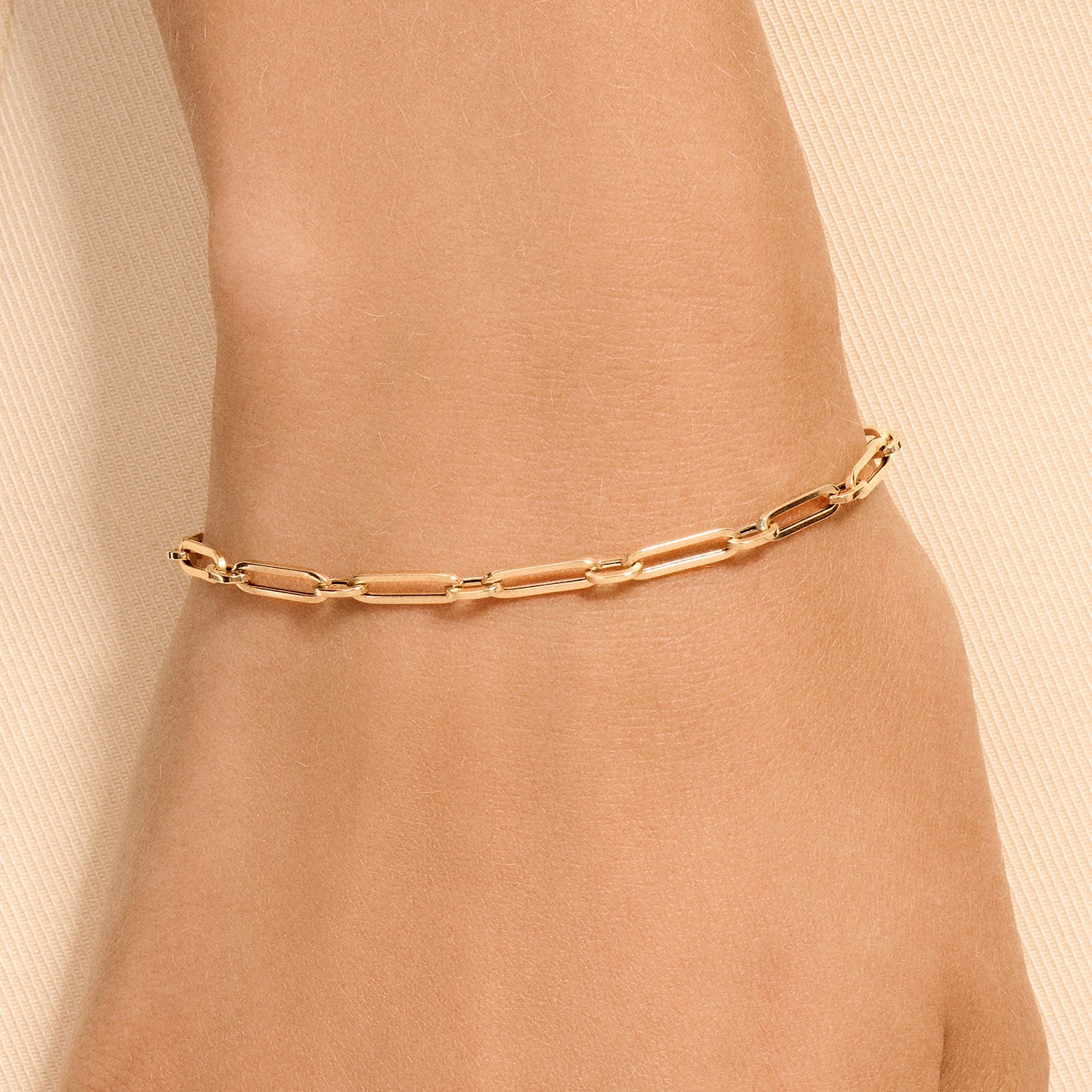 14ct Gold Elongated Link Bracelet – Paperclip Style
