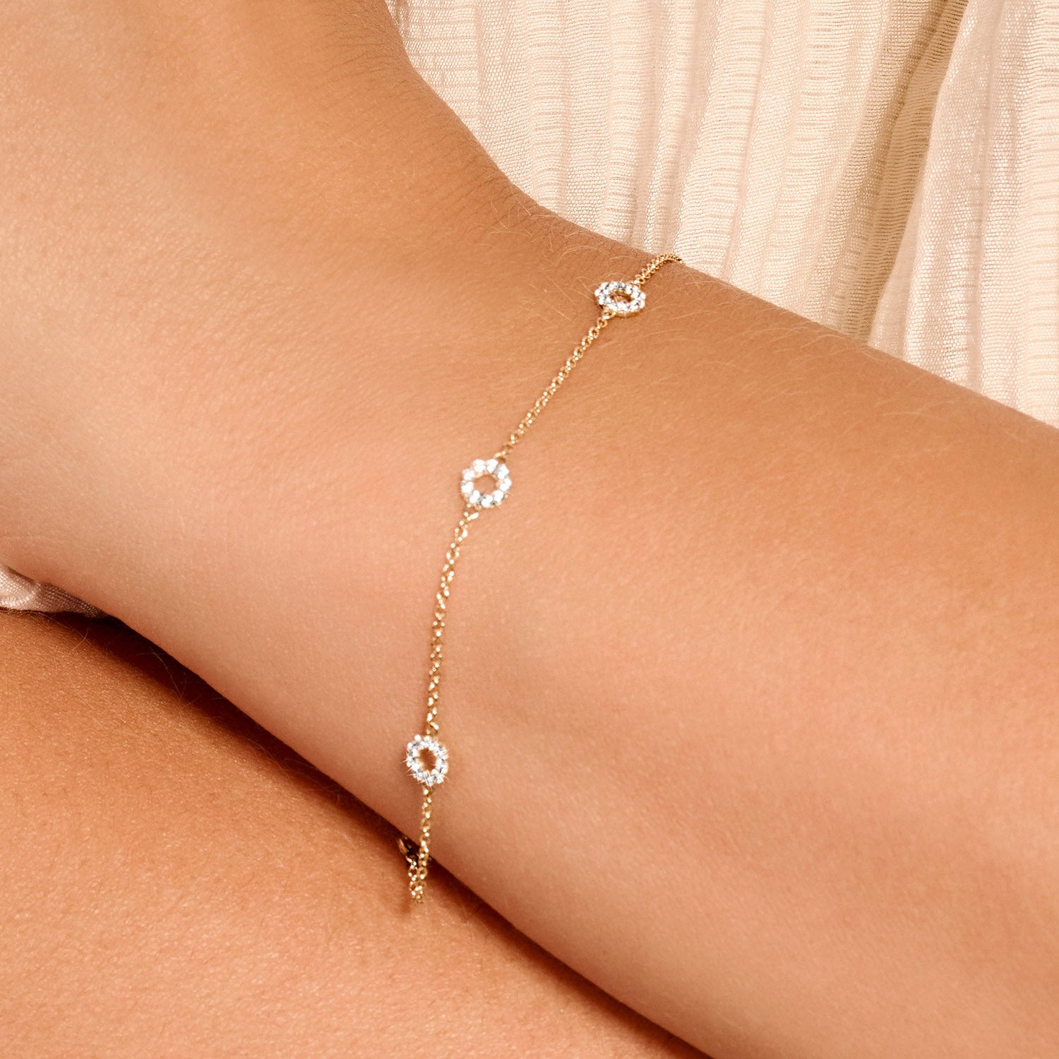 Armband schakels cirkels zirkonia 14k goud