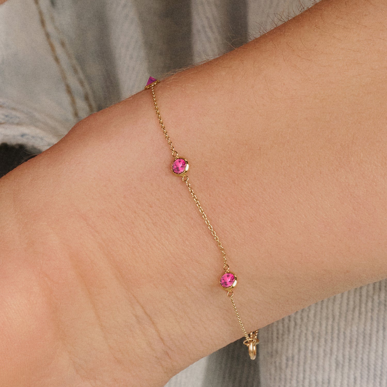 Armband met Rhodoliet bedels 14k goud