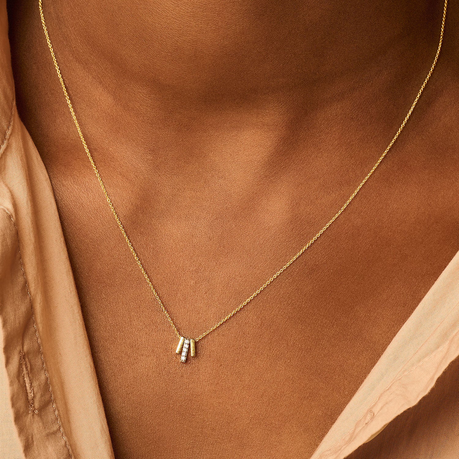Ketting met 3 staafjes met zirkonia 14k goud