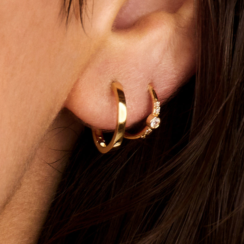 Oorringen met vijf zirkonia's 14k goud