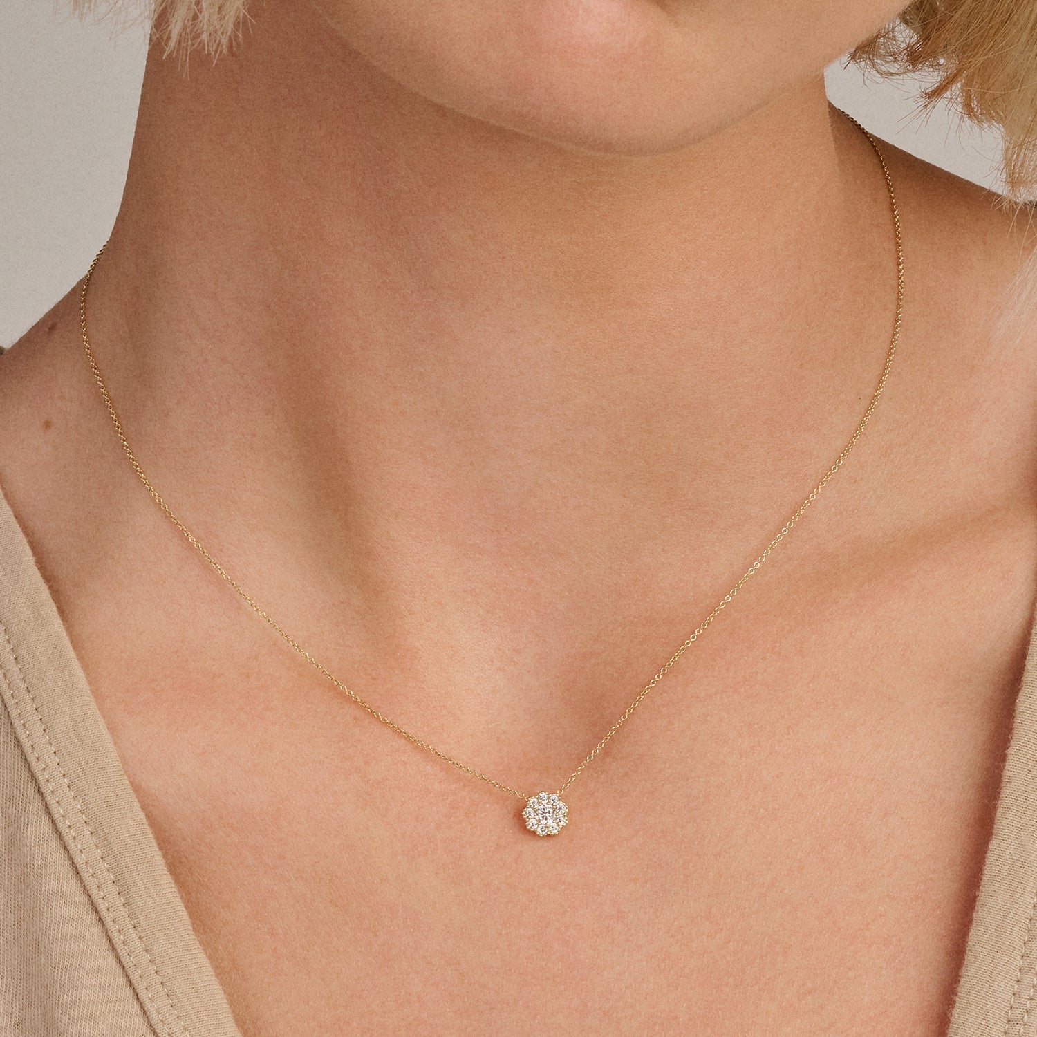 Ketting met bloem hanger met zirkonia 14k Goud