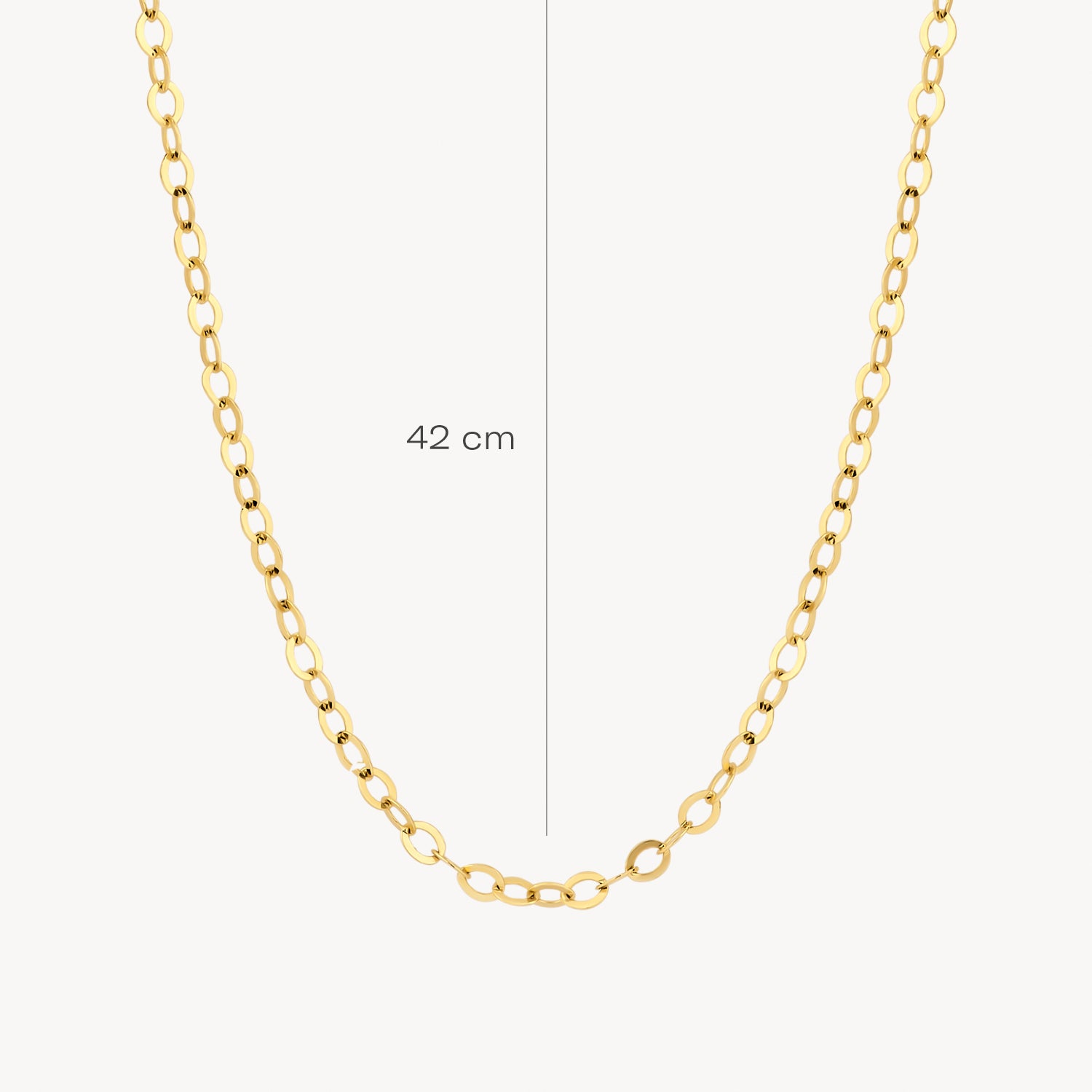 Fijne schakelketting van 14k goud met ovale schakels, lengte 42 cm.