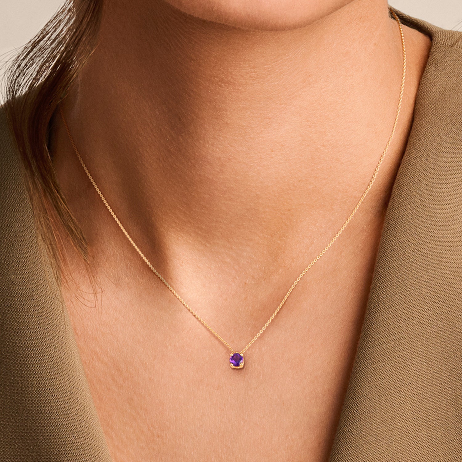Collier avec pendentif améthyste en or 14 carats