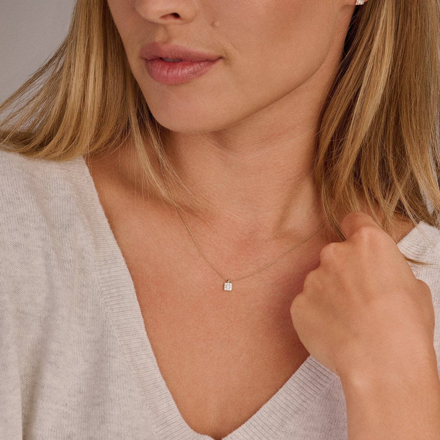 Necklace 3205YZI - 14k Gold with Zirconia