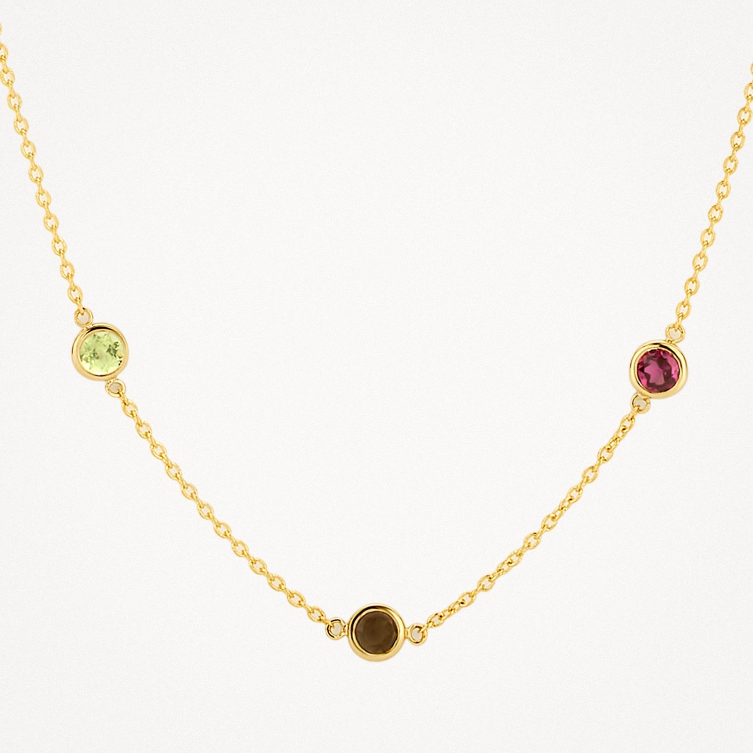 Collier en or jaune 14 carats avec pendentif en pierre précieuse colorée, vue de face.
