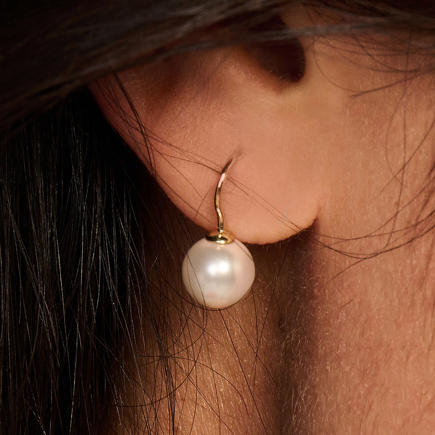 14ct Gold Mini Swarovski Pearl Drop Earrings