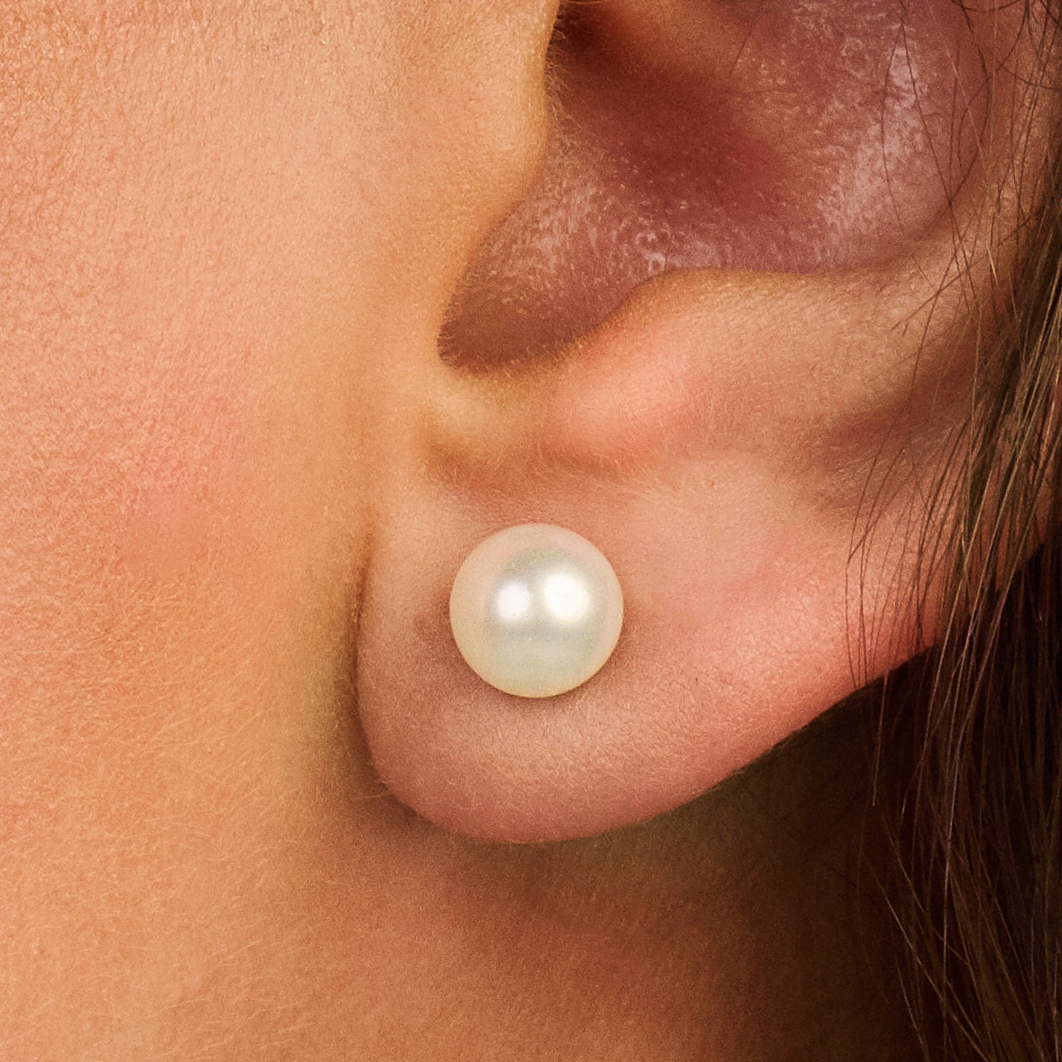 14ct Gold Pearl Stud Earrings Classic Round 7mm